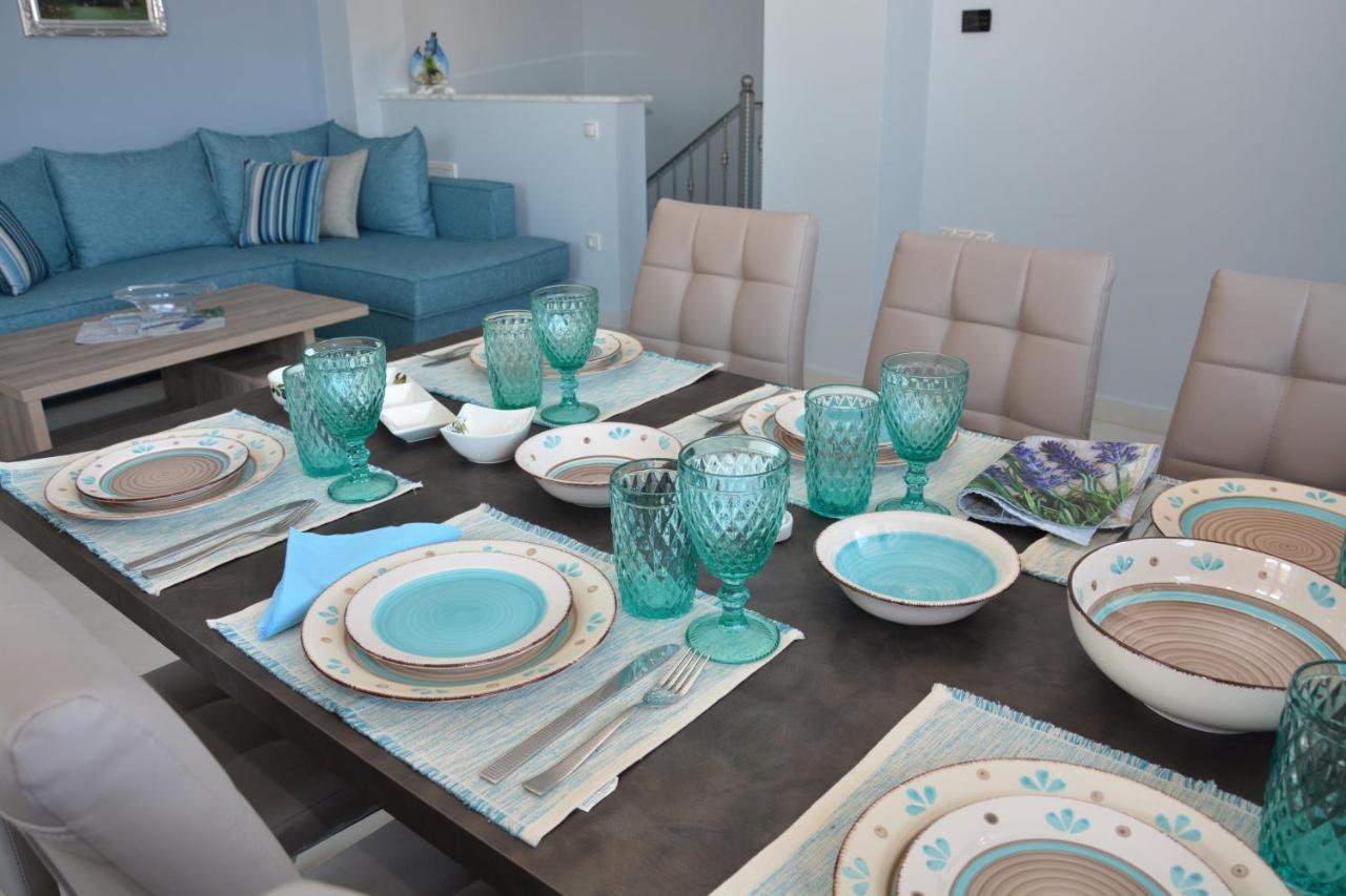 Pegasus Sea View Luxury Apartments เนอาวรัสนา ภายนอก รูปภาพ