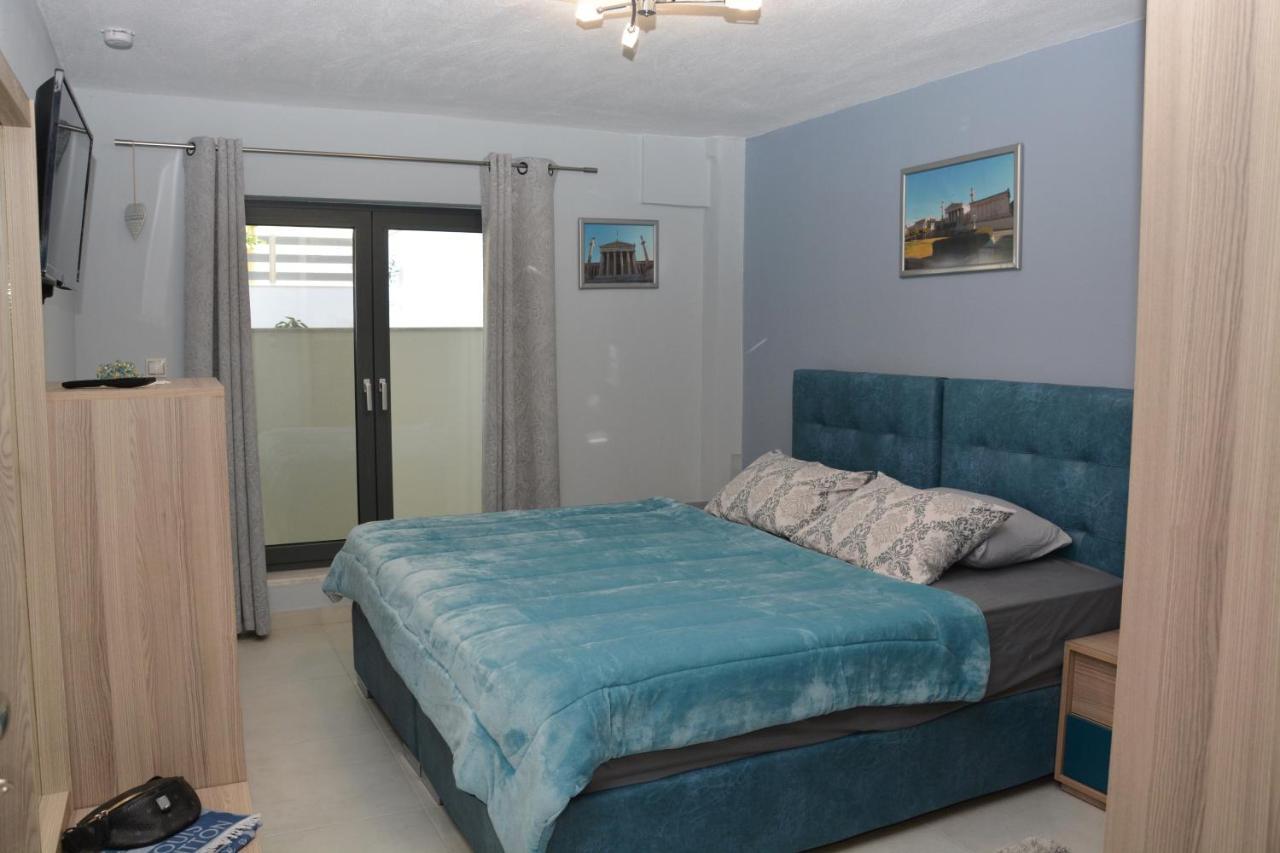 Pegasus Sea View Luxury Apartments เนอาวรัสนา ภายนอก รูปภาพ